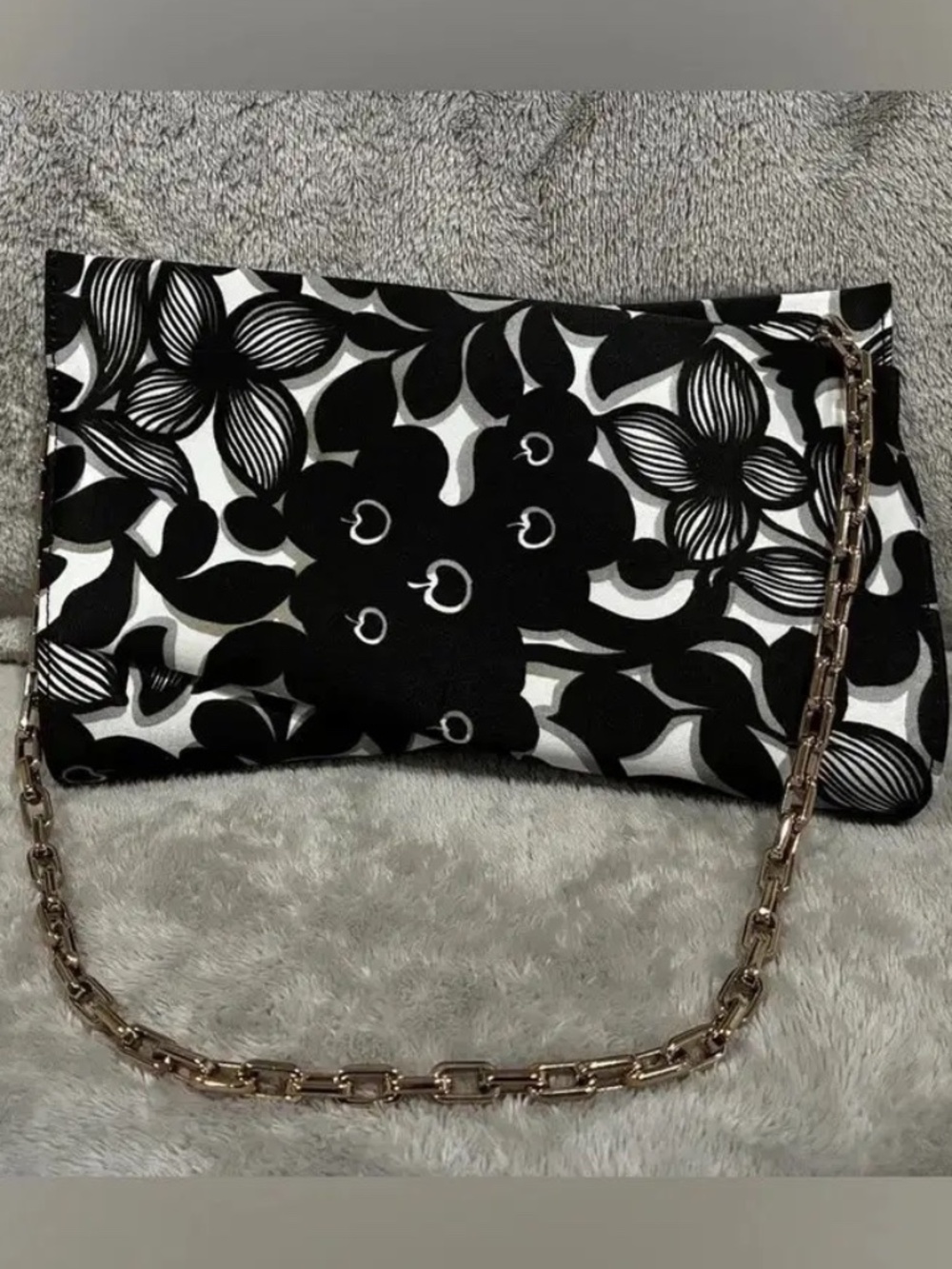 Christian Louboutin Twist clutch bag